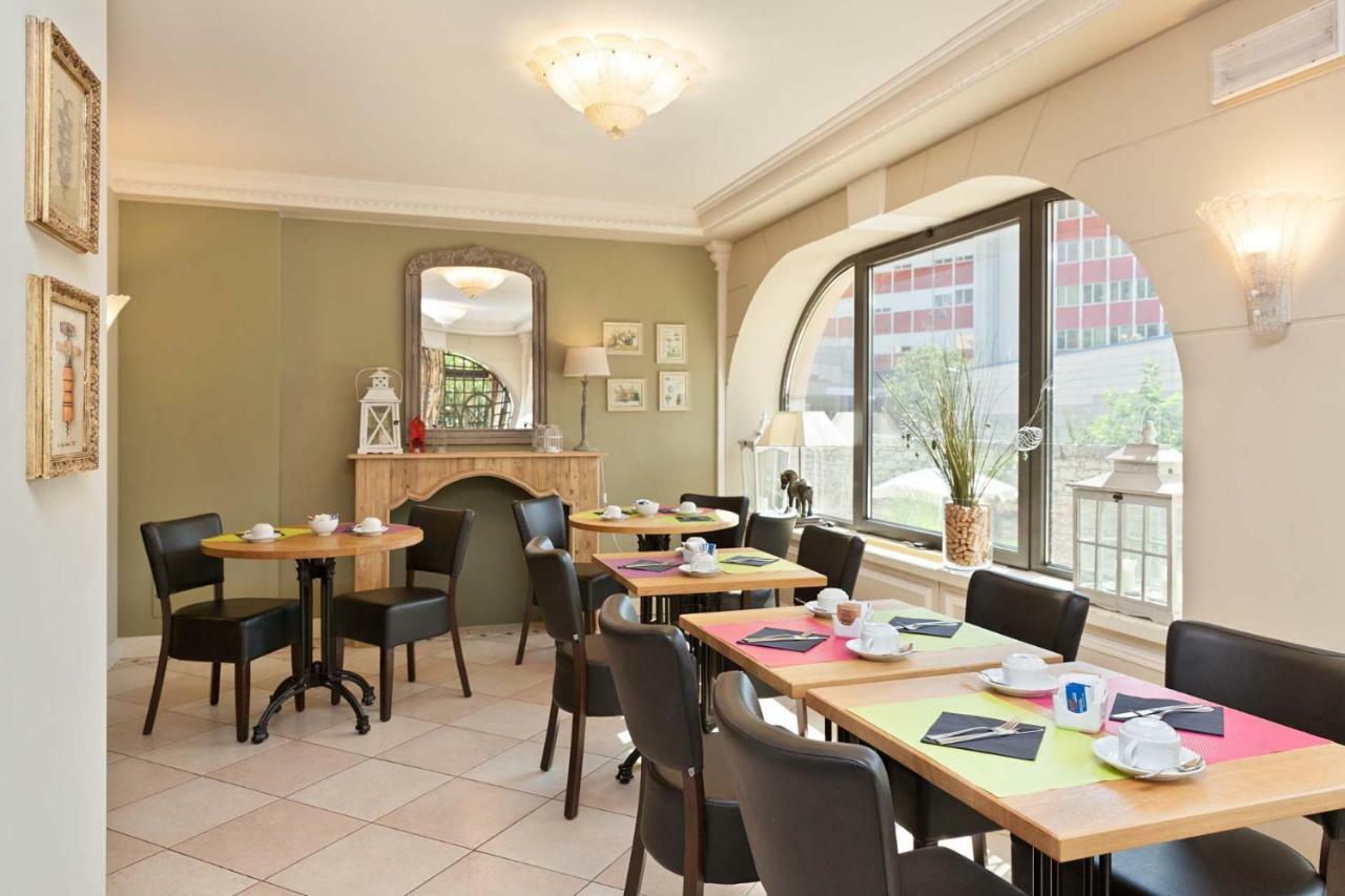 Hotel Leon D'Oro Роверето Екстериор снимка