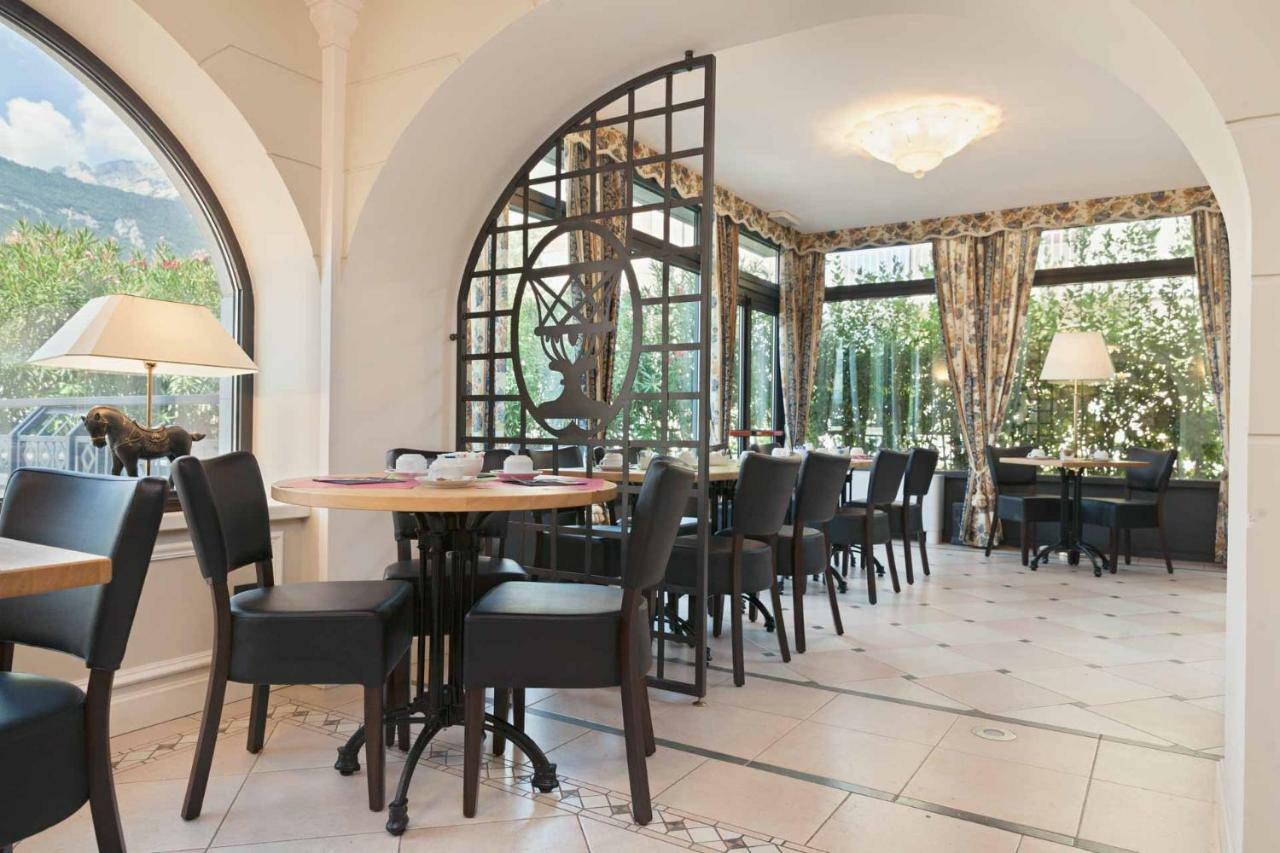 Hotel Leon D'Oro Роверето Екстериор снимка
