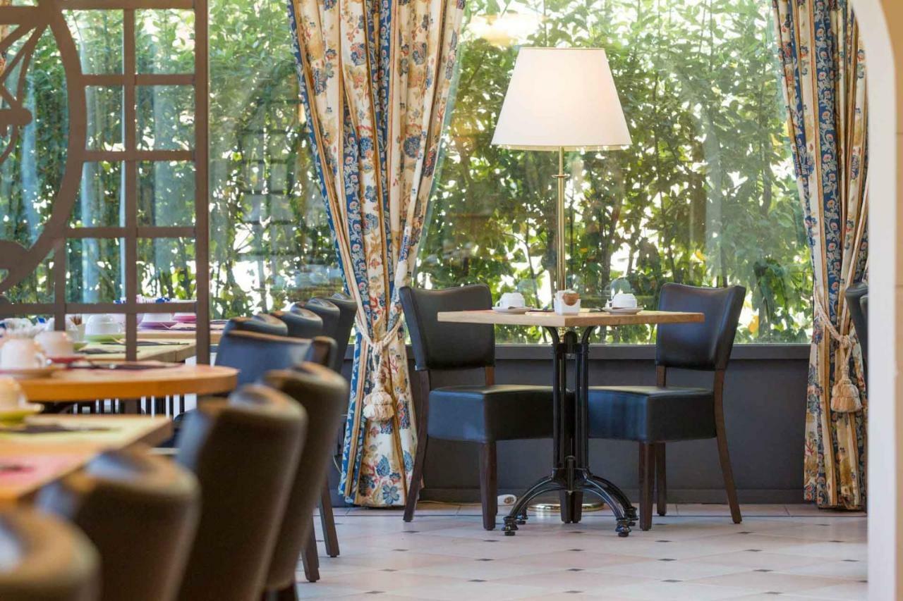 Hotel Leon D'Oro Роверето Екстериор снимка
