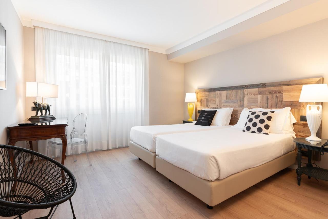 Hotel Leon D'Oro Роверето Екстериор снимка